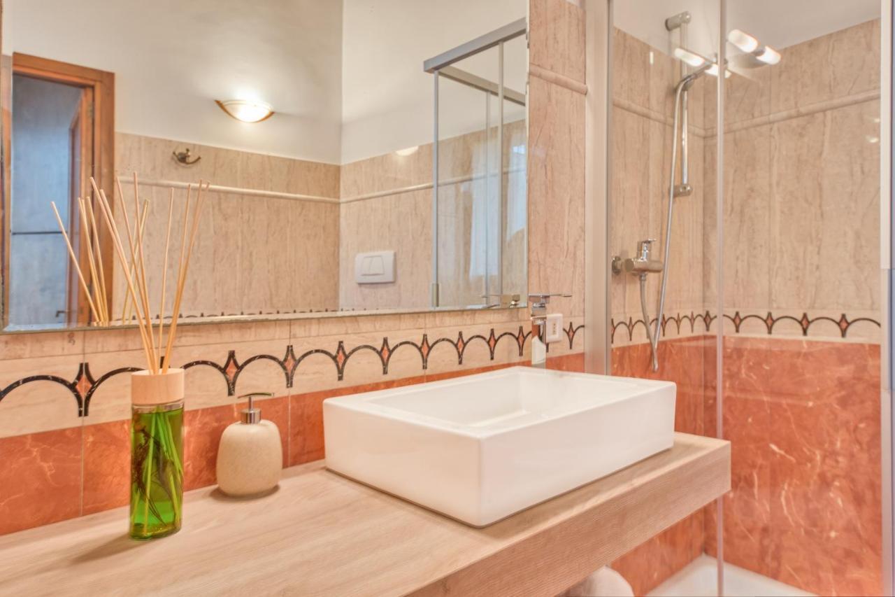 Corte Anibaldi Apartment Лечче Экстерьер фото